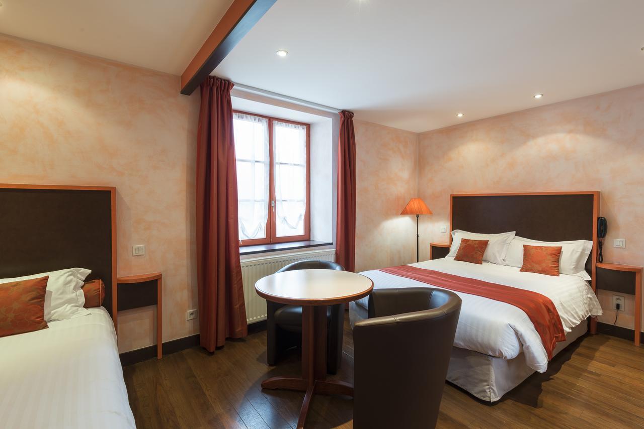 La Couronne Hotel Jougne Bagian luar foto